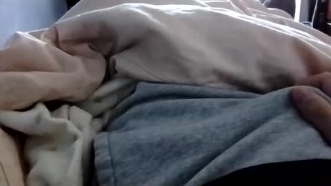 Snapshot of jumezee chatting on 11/23/25, 02:44 Asian office boy online show from 11/23/25, 02:44