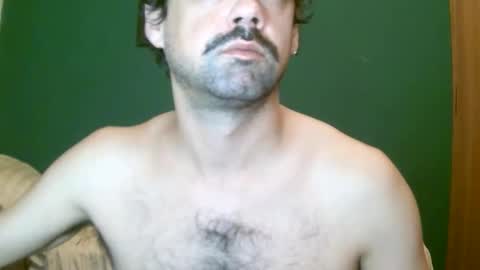 Mia online show from 04/19/26, 06:35