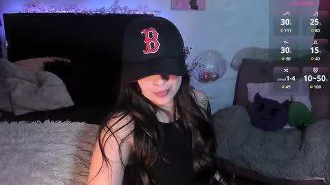 Snapshot of junee_ chatting on 12/21/24, 05:25 Maria online show from 12/21/24, 05:25