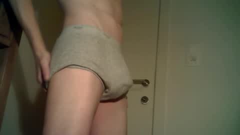 Junior online show from 12/05/25, 06:04