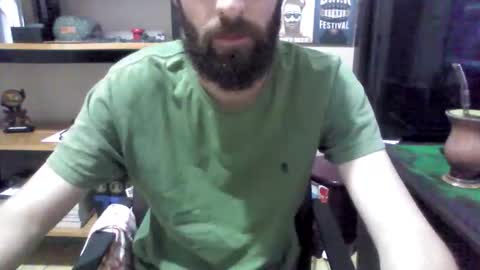 Snapshot of juniorextr_18_ chatting on 01/06/26, 01:20 juniorextr_18_ online show from 01/06/26, 01:20