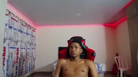 juniorhot07 online show from 11/14/25, 02:54