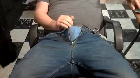 junkerdc1 online show from 04/08/26, 03:17