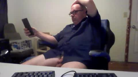 Snapshot of junkhp1 chatting on 06/06/26, 10:42 junkhp1 online show from 06/06/26, 10:42