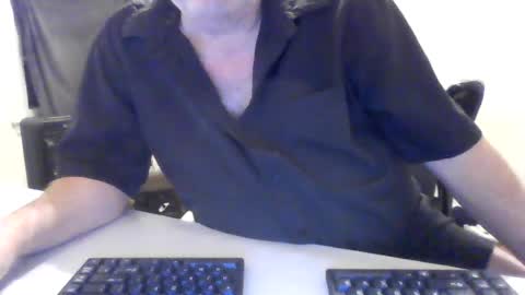 Snapshot of junkhp1 chatting on 06/29/26, 10:37 junkhp1 online show from 06/29/26, 10:37