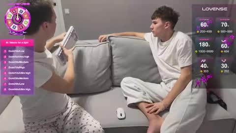 TeddyAndAlex online show from 02/01/26, 02:21