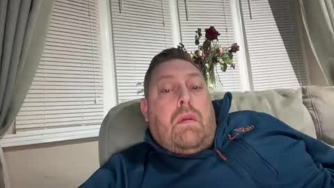 Snapshot of junky345 chatting on 01/04/25, 10:24 Junky online show from 01/04/25, 10:24