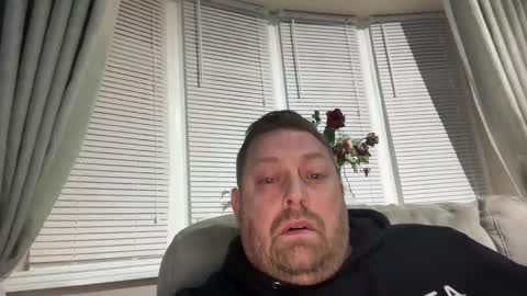 Snapshot of junky345 chatting on 01/06/25, 10:47 Junky online show from 01/06/25, 10:47