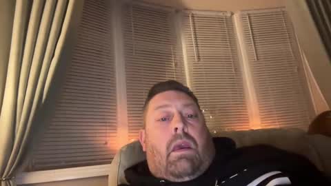 Snapshot of junky345 chatting on 01/08/25, 06:20 Junky online show from 01/08/25, 06:20