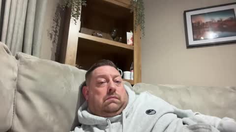 Snapshot of junky345 chatting on 02/07/25, 08:53 Junky online show from 02/07/25, 08:53