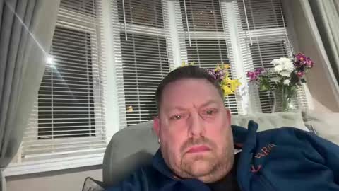 Snapshot of junky345 chatting on 02/11/25, 10:28 Junky online show from 02/11/25, 10:28