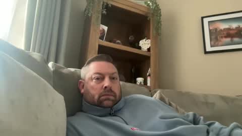 Snapshot of junky345 chatting on 02/24/25, 11:32 Junky online show from 02/24/25, 11:32