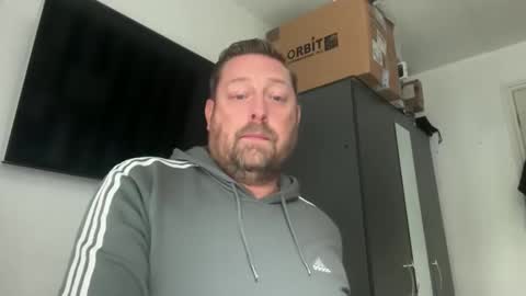 Snapshot of junky345 chatting on 10/12/25, 01:10 Junky online show from 10/12/25, 01:10