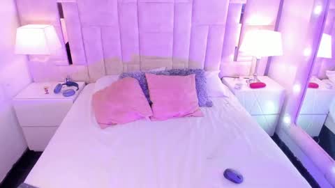 junosomnum online show from 02/08/25, 01:00