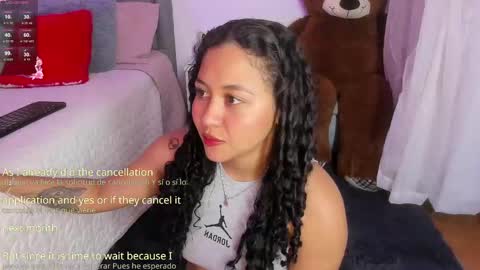 Snapshot of juphiteer chatting on 02/27/25, 02:10  viviana  sasha  online show from 02/27/25, 02:10