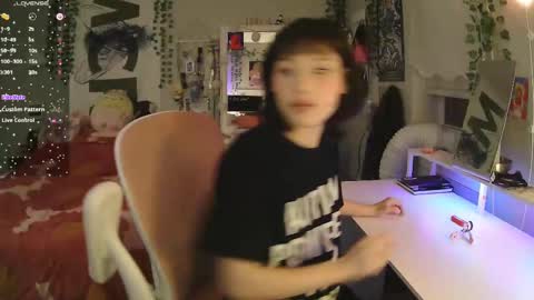 Snapshot of jupitersclaim chatting on 09/25/25, 12:14 jupitersclaim online show from 09/25/25, 12:14