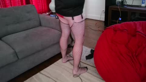 Snapshot of jusdatipp chatting on 01/21/25, 03:32 RideandSuck online show from 01/21/25, 03:32