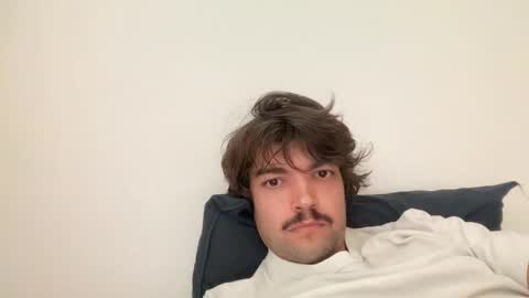 Snapshot of just_a_guy_with_a_big_cock chatting on 10/12/25, 01:21 just_a_guy_with_a_big_cock online show from 10/12/25, 01:21