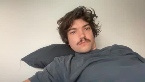 just_a_guy_with_a_big_cock online show from 11/12/25, 07:31