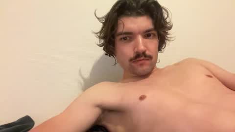 just_a_guy_with_a_big_cock online show from 01/05/26, 09:29