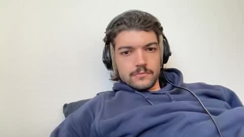 just_a_guy_with_a_big_cock online show from 03/29/26, 08:25