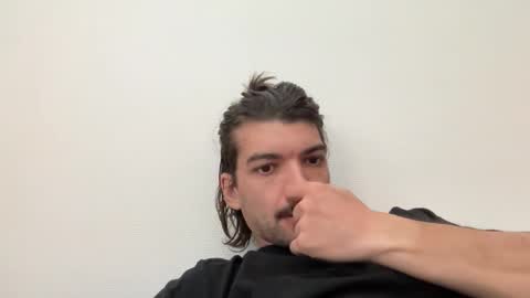 just_a_guy_with_a_big_cock online show from 04/25/26, 12:30