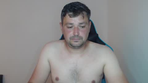 Snapshot of just_a_nice_guy_27 chatting on 05/27/26, 11:40 Alex online show from 05/27/26, 11:40