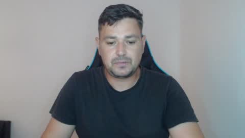 Snapshot of just_a_nice_guy_27 chatting on 06/19/26, 11:25 Alex online show from 06/19/26, 11:25