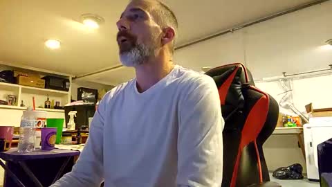 Snapshot of just_chillinwithya chatting on 12/30/24, 08:43 Your Zaddy online show from 12/30/24, 08:43