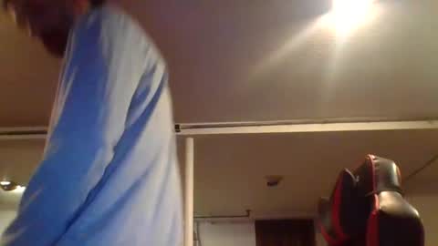 Snapshot of just_chillinwithya chatting on 03/02/25, 08:27 Your Zaddy online show from 03/02/25, 08:27