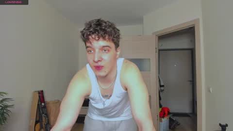Snapshot of just_edwins chatting on 06/02/26, 05:15 Edwins online show from 06/02/26, 05:15