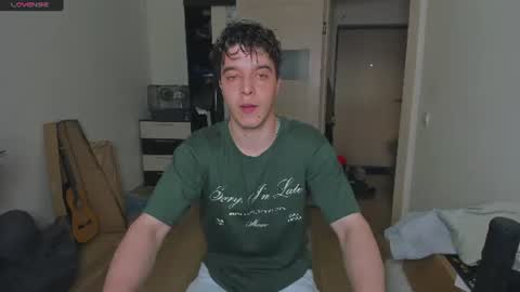 Edwins online show from 06/23/26, 05:55