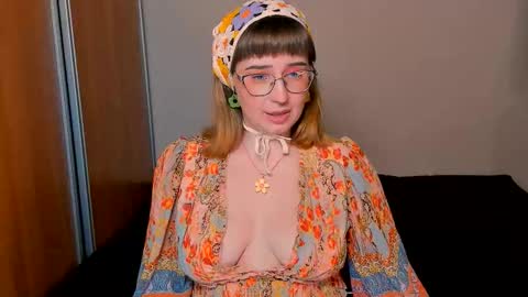 Nika and Mark online show from 09/30/25, 11:21