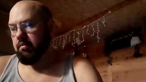 just_hangin_around online show from 09/29/25, 01:38