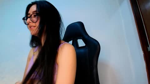  Isa y Luci  online show from 03/29/26, 11:38