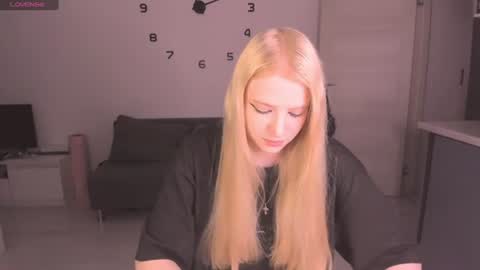 JESSY online show from 06/19/26, 08:12