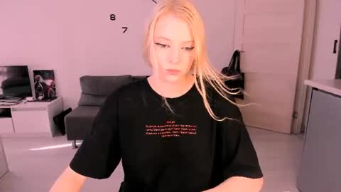 JESSY online show from 07/25/26, 02:25