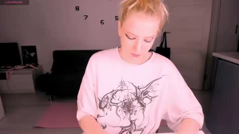 JESSY online show from 07/26/26, 08:27