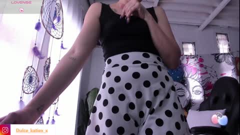 Sofia online show from 02/04/25, 05:55