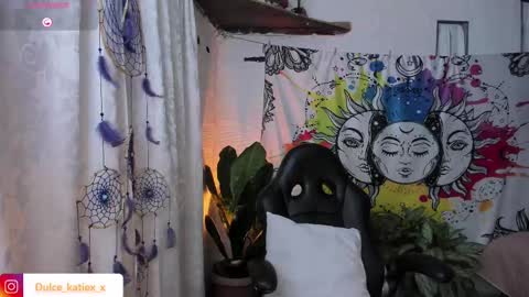 Sofia online show from 02/11/25, 01:31