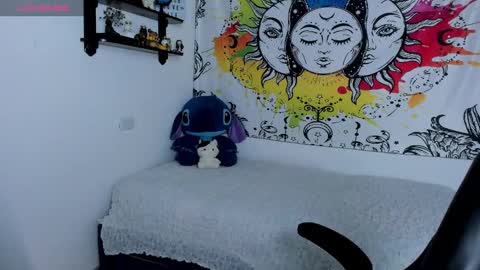 Sofia online show from 11/04/25, 03:33