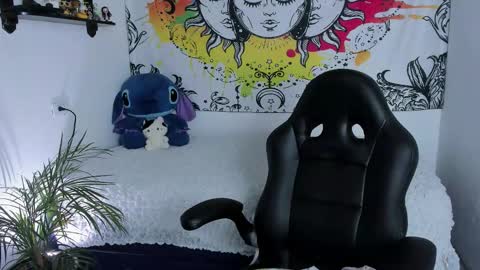 Sofia online show from 11/10/25, 12:42