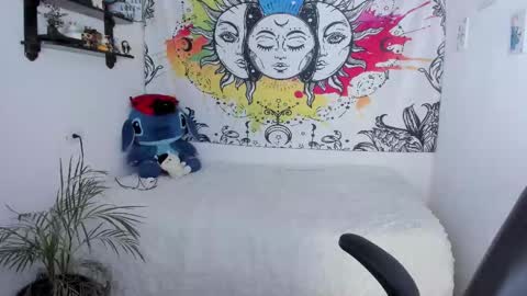 Sofia online show from 01/16/26, 08:13