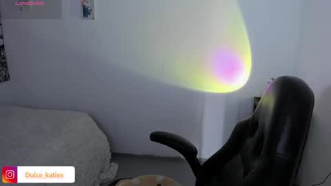 Sofia online show from 02/16/26, 05:42