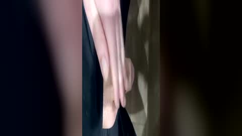 Snapshot of just_looking_maybe_more chatting on 06/23/26, 08:34 just_looking_maybe_more online show from 06/23/26, 08:34