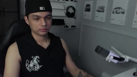 Snapshot of justagamerxxx chatting on 03/11/26, 05:02 Rhys online show from 03/11/26, 05:02