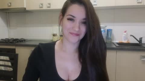 JustAnne online show from 01/12/25, 03:17