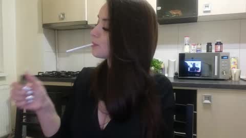 JustAnne online show from 11/07/25, 02:44