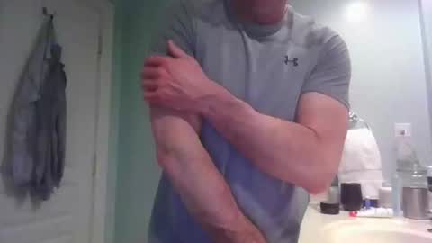 justanotherdadbod2025 online show from 02/19/26, 03:35