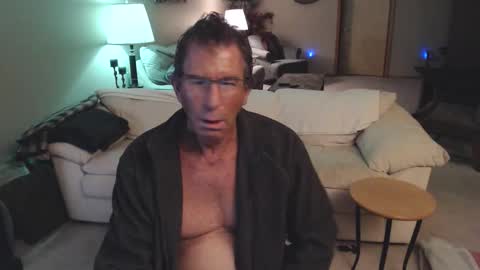 DD online show from 11/26/25, 10:05